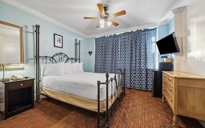 Fitzgerald Hotel