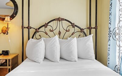 Fitzgerald Hotel