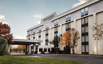 Four Points by Sheraton Chicago Westchester/Oak Brook