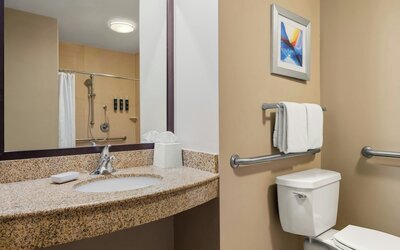 Four Points by Sheraton Chicago Westchester/Oak Brook