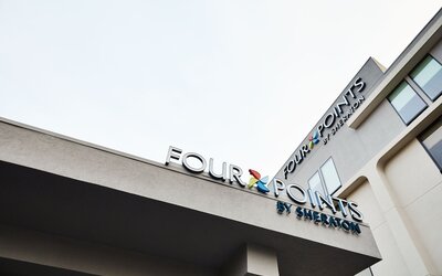 Four Points by Sheraton Chicago Westchester/Oak Brook