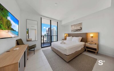 2-BD Condo in DTW Miami - City Views