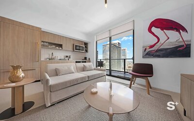 2-BD Condo in DTW Miami - City Views