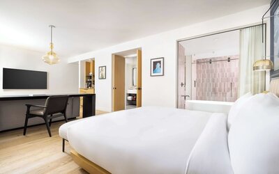 Timbri Hotel San Francisco, Curio Collection by Hilton