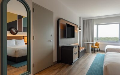 Hyatt Centric Chicago O'Hare