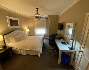 Kensington Park Hotel