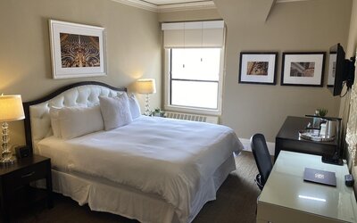 Kensington Park Hotel