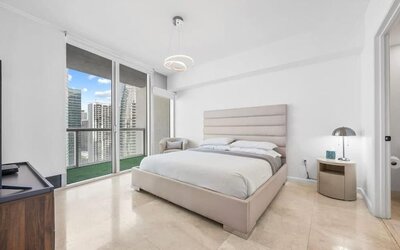 Icon Brickell Luxe Stays by IliosRentals
