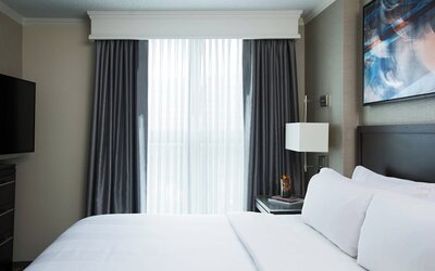 Chicago Marriott Suites O'Hare