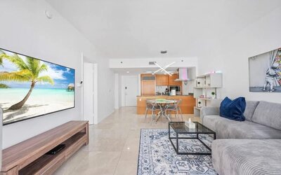 Icon Brickell Luxe Stays by IliosRentals