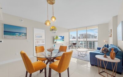 Icon Brickell Luxe Stays by IliosRentals