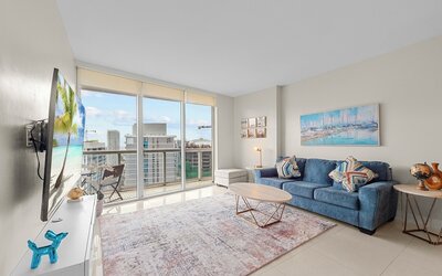 Icon Brickell Luxe Stays by IliosRentals