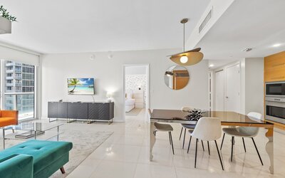 Icon Brickell Luxe Stays by IliosRentals