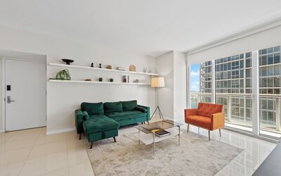 Icon Brickell Luxe Stays by IliosRentals