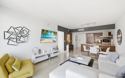 Icon Brickell Luxe Stays by IliosRentals
