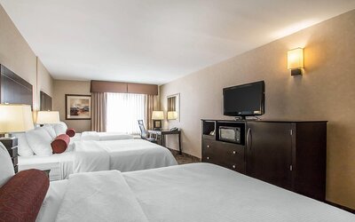 Clarion Inn Elmhurst - Oak Brook near I-88, I-290, I-294