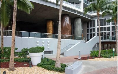 Icon Brickell Luxe Stays by IliosRentals