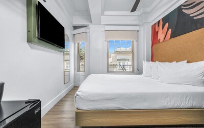 Nob Hill Hotel