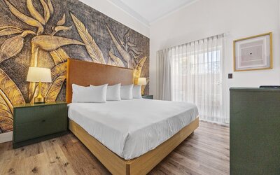 Nob Hill Hotel