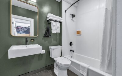 Nob Hill Hotel