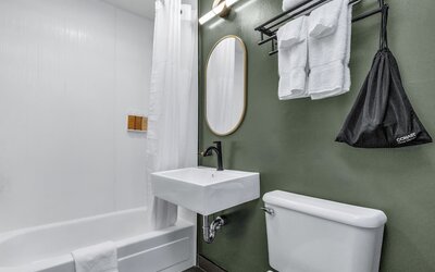 Nob Hill Hotel