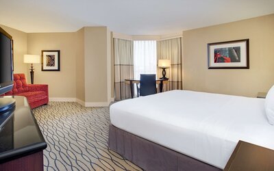 Hilton Rosemont Chicago O'Hare