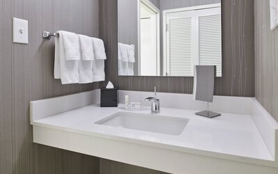 Courtyard by Marriott Chicago Oakbrook Terrace