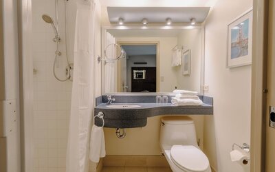 Club Quarters Hotel in San Francisco