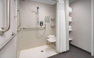 Courtyard by Marriott Chicago Midway Airport