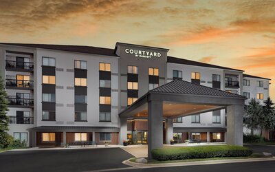 Courtyard by Marriott Chicago Midway Airport