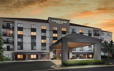 Courtyard by Marriott Chicago Midway Airport