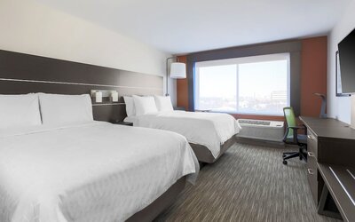 Holiday Inn Express & Suites Chicago O'Hare Airport by IHG