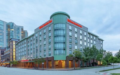 Hilton Garden Inn Chicago North Shore/Evanston