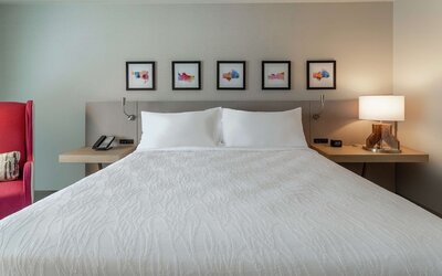 Hilton Garden Inn Chicago North Shore/Evanston