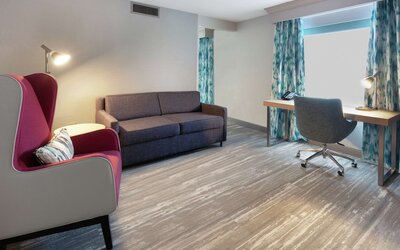 Hilton Garden Inn Chicago North Shore/Evanston