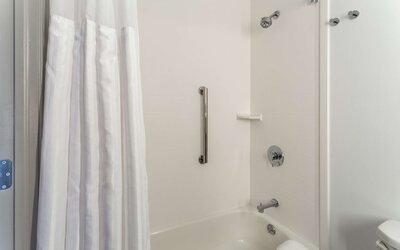 Hilton Garden Inn Chicago North Shore/Evanston