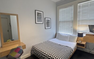 Touchstone Hotel - City Center