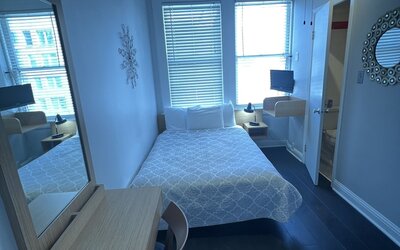 Touchstone Hotel - City Center