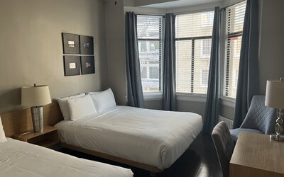 Touchstone Hotel - City Center