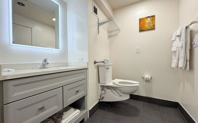The Gem Museum Suites