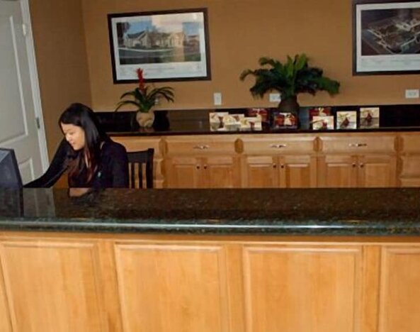 The Champagne Lodge & Luxury Suites