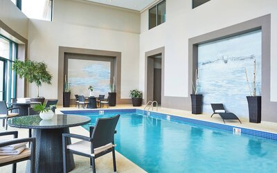 Renaissance Chicago Glenview Suites Hotel