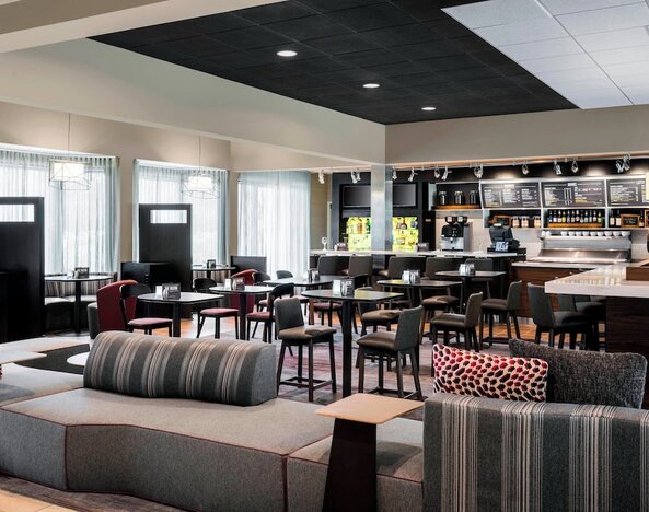 Courtyard by Marriott Chicago O'Hare