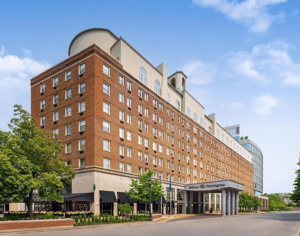 Hilton Orrington / Evanston