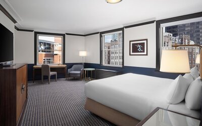 Hilton Orrington / Evanston