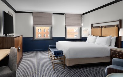 Hilton Orrington / Evanston