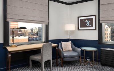 Hilton Orrington / Evanston