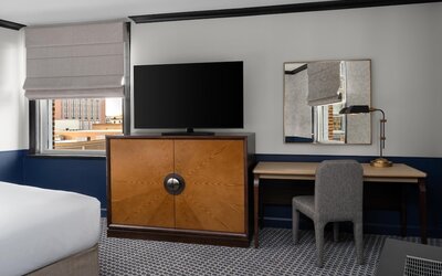 Hilton Orrington / Evanston