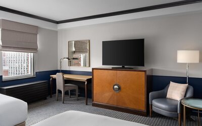 Hilton Orrington / Evanston