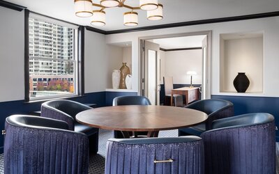 Hilton Orrington / Evanston